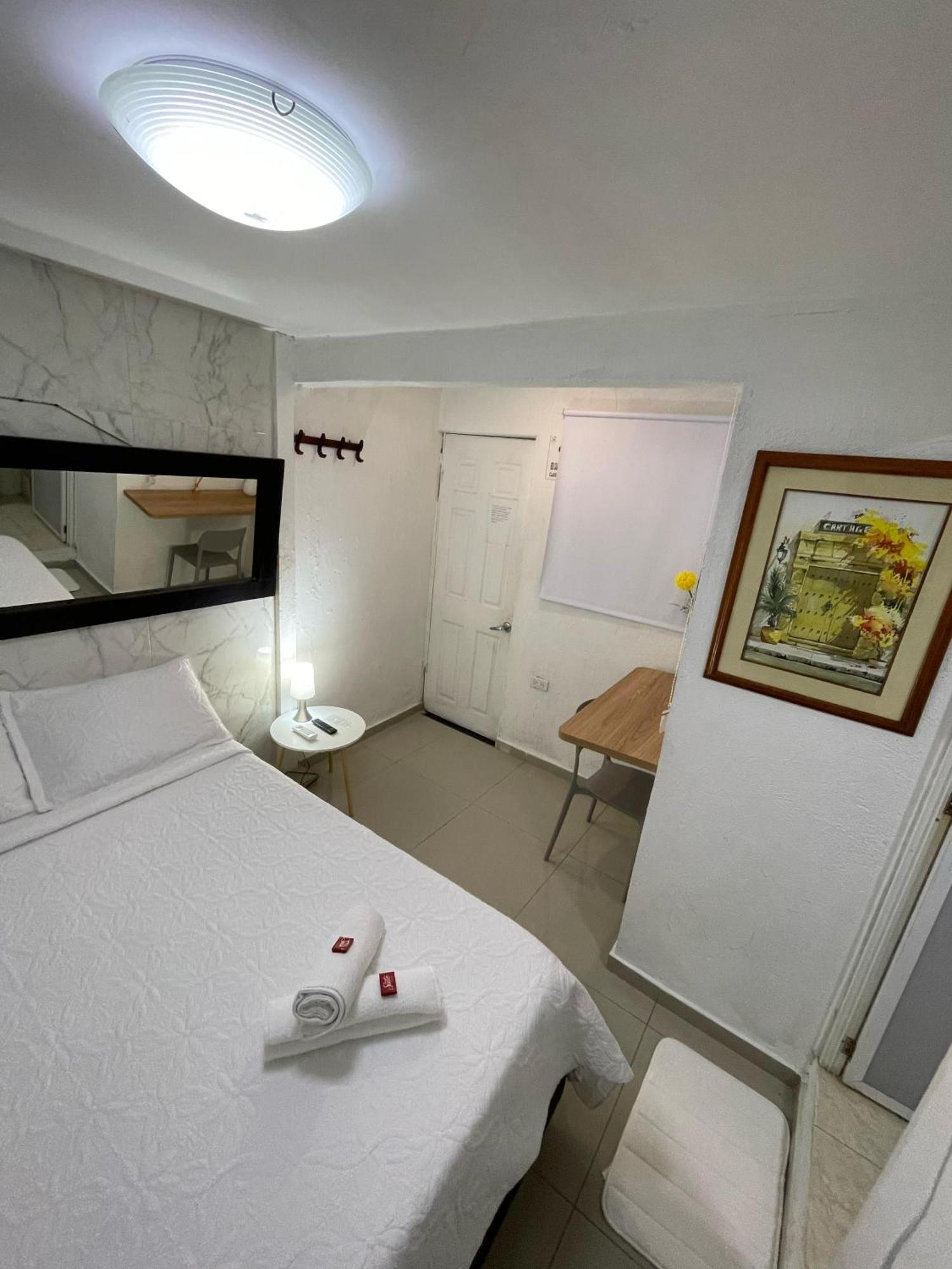 Cartagena Hostal Casa De Las Americas מראה חיצוני תמונה